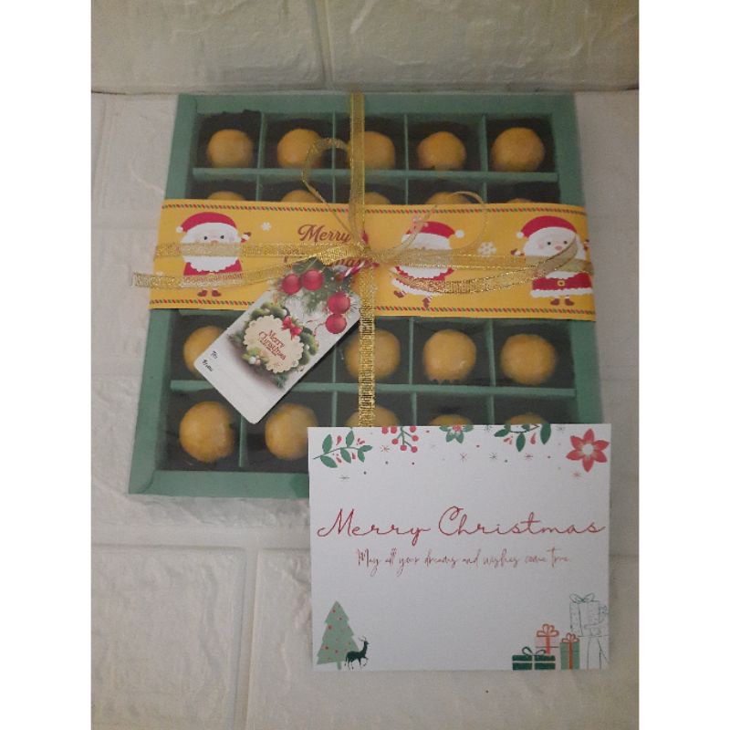 

nastar hampers