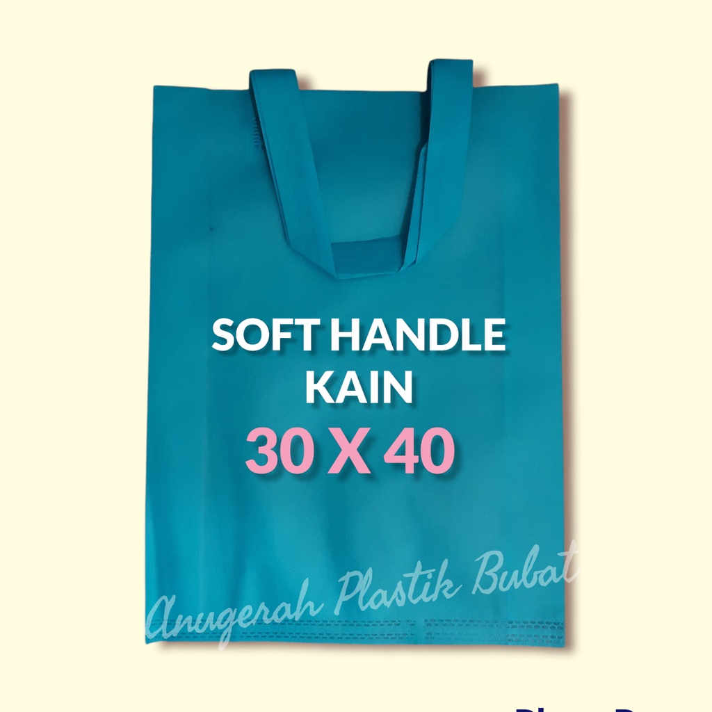 

Tas Goodie Bag 30x40 Isi 12 Pcs/ Tas Spundbond/ Tas Hajatan/ Tas Souvenir