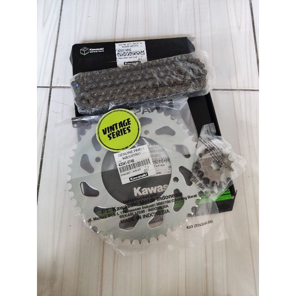 GEAR GIR RANTAI SET KLX 150 BF 52T ORIGINAL ORI ASLI KAWASAKI KGP P1005-0010 GIR SET KLX 150L P1005-