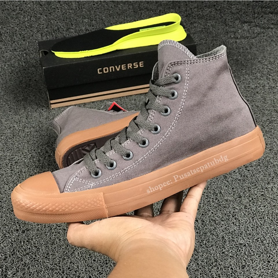 Sepatu Converse Chuck Taylor II Lunarlon High Grey Gum