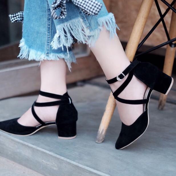 GLADIATOR DRANATHA HEELS WANITA "CZK. 382462"