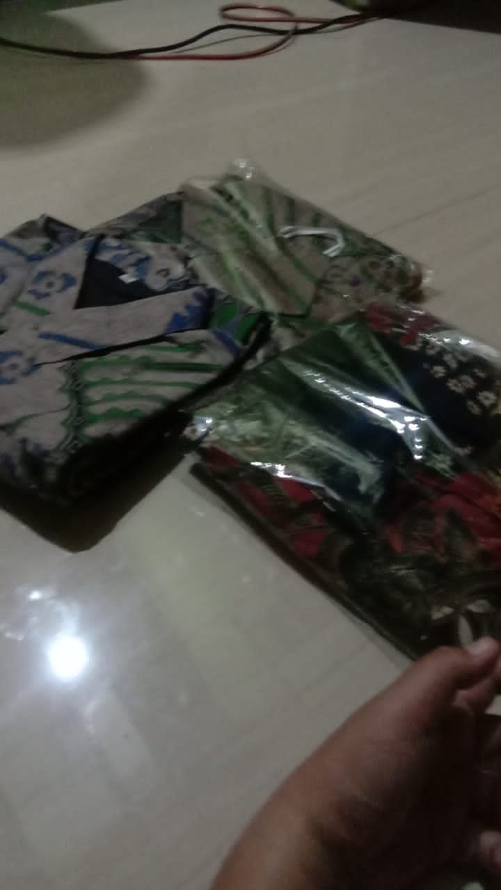 Hanung Kemeja Batik Pria Full Furing Bahan Katun Sragenan