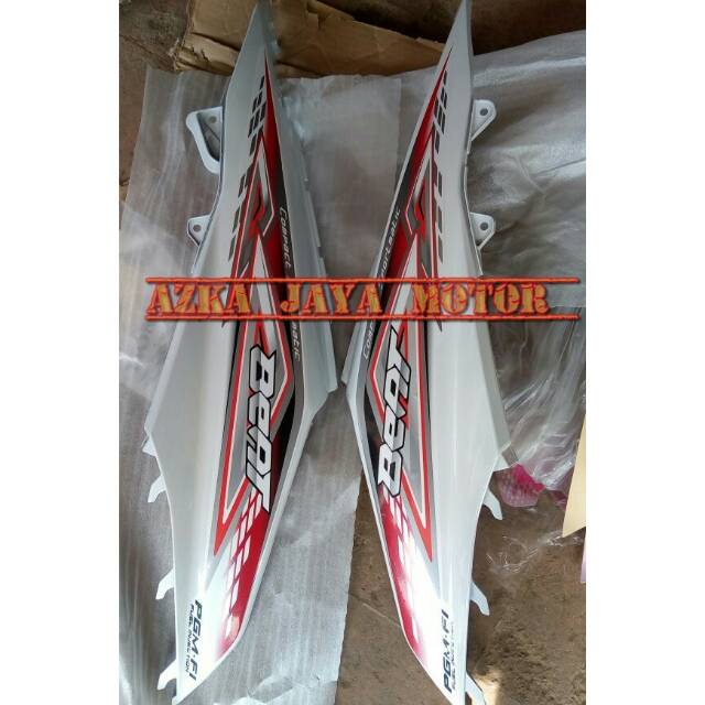 Body Samping Honda Beat Fi Lama tahun 2014 Putih Striping Merah