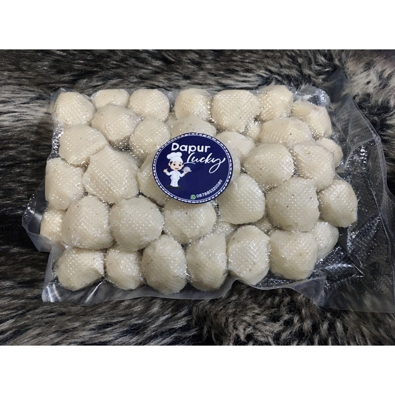 

bakso rebus ikan tenggiri