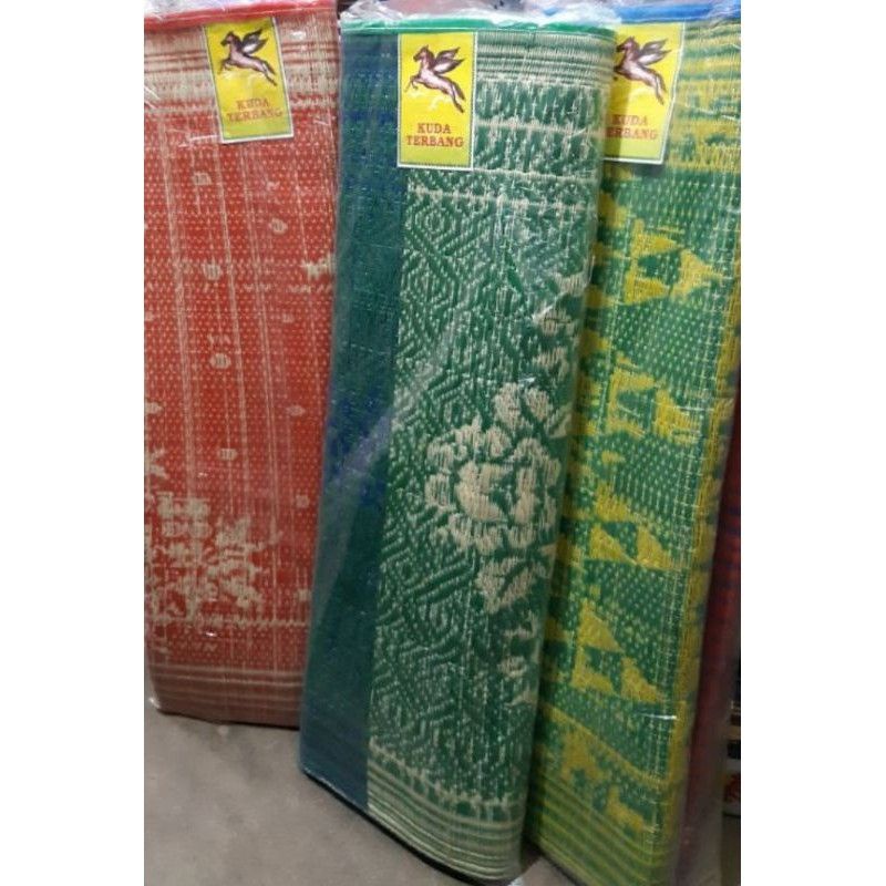 Tikar Hajatan lipat 2 dan Lipat 3 Plastik