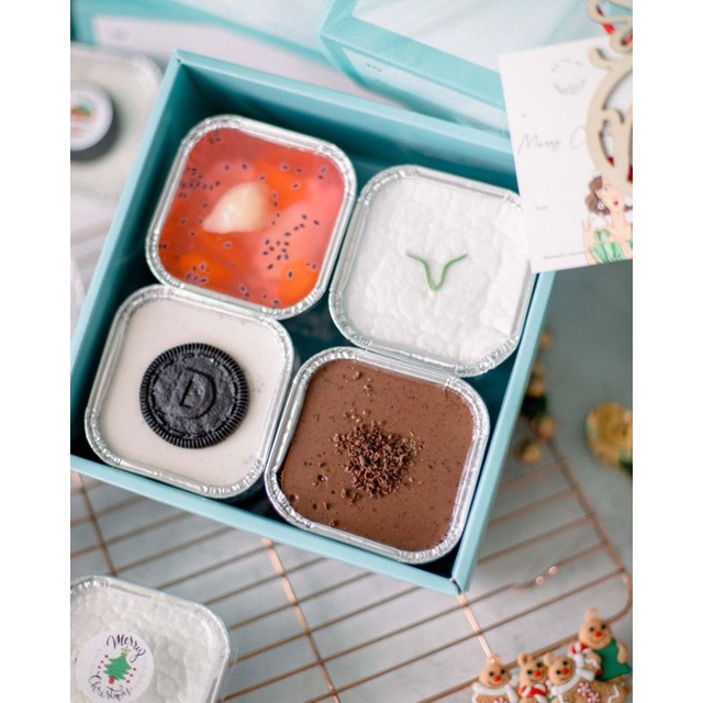 

assorted pudding hampers deyami imlek