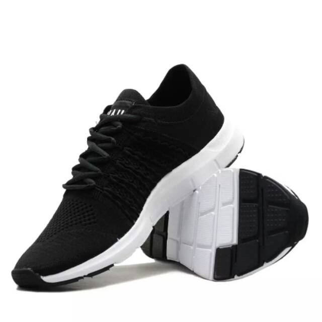 YAS Yoga Flexknit 2.0 Carbon Black by NAH PROJECT