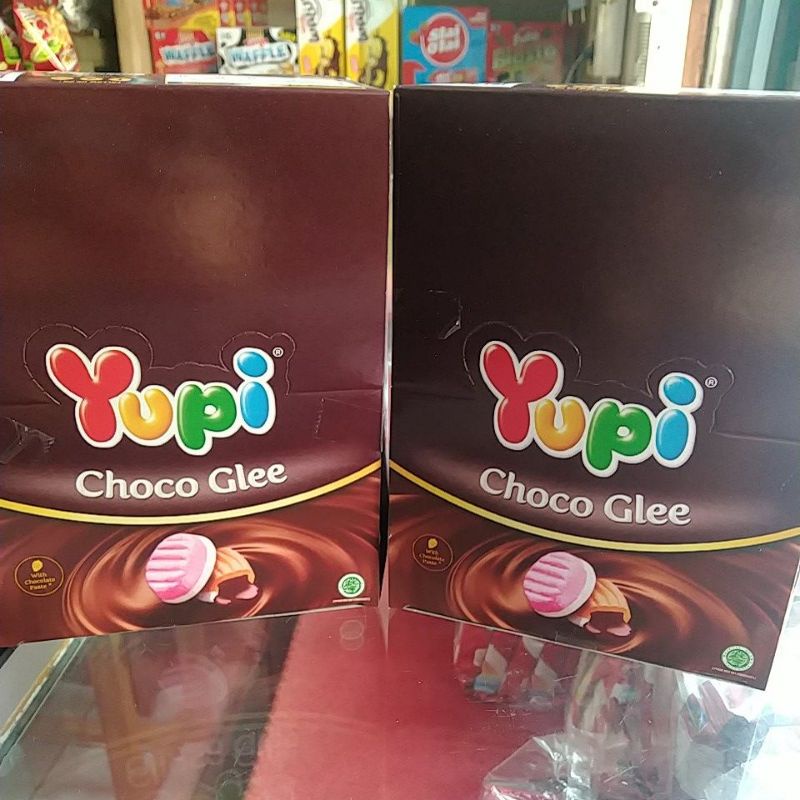 

yupi choco glee 6gr isi 24 pcs