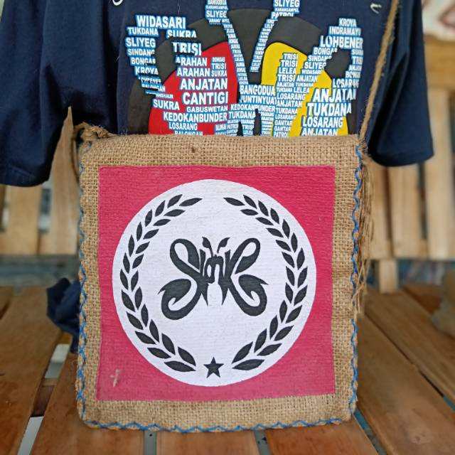 Tas slempang slank