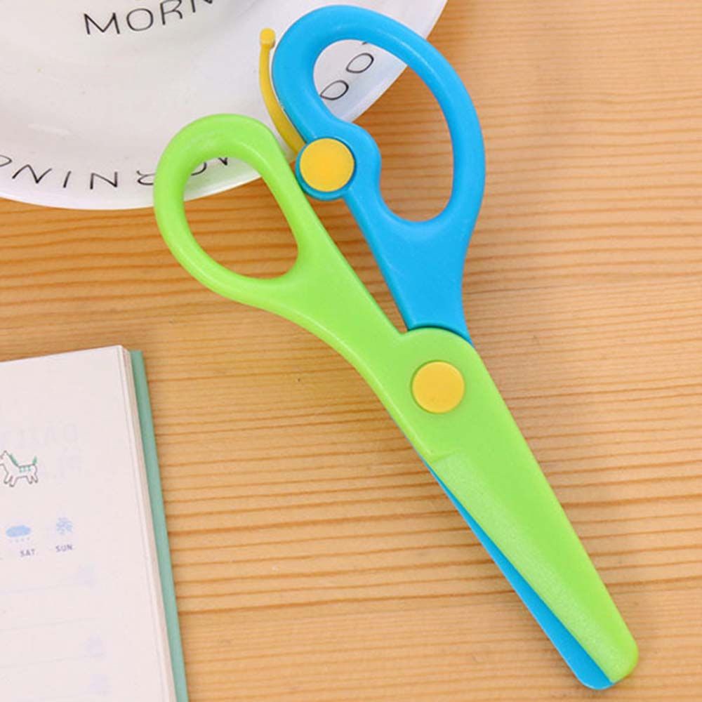 ELEGANT Mini Round Head Scissors Kindergarten Plastic Scissors Paper Cutting DIY Tool Shear Album Scrapbook Photo Cut Handicraft School Supplies Safety Art Scissors/Multicolor