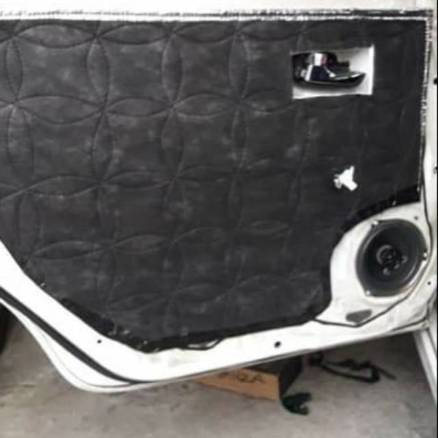 Peredam suara pintu mobil daihatsu ayla