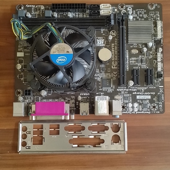 PAKET MOTHERBOARD GIGABYTE 1150 PROSESOR