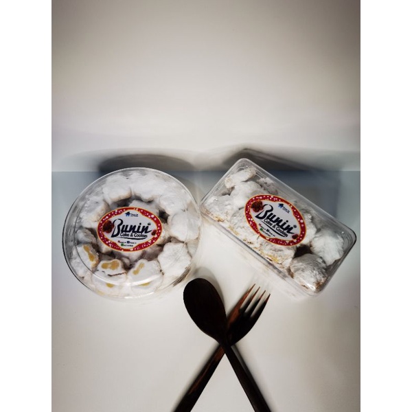 

Kue Salju Wisman Premium