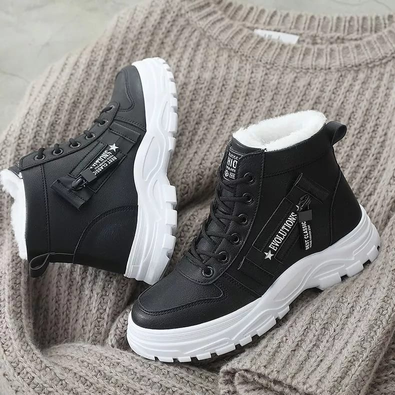 Sepatu Sneakers Wanita Semi boots Resleting Evolutions Best Classic-4