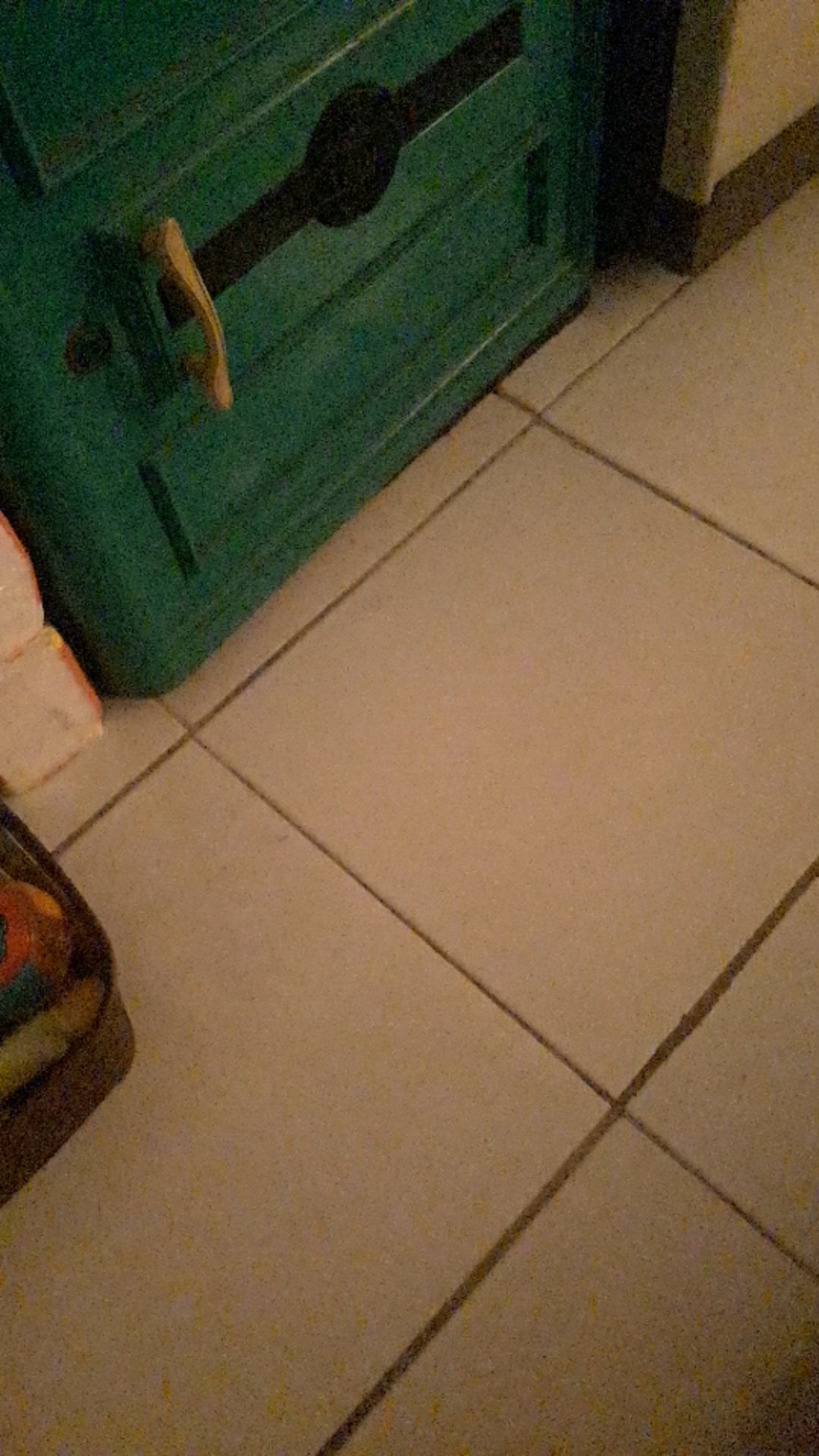 Bangku Tebal Jongkok  / Kursi Plastik Kaki Pendek Serbaguna Warna Acak Grosir Termurah