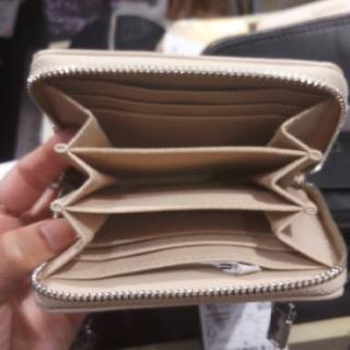 dompet MANGO Shopee Indonesia dompet MANGO Shopee Indonesia