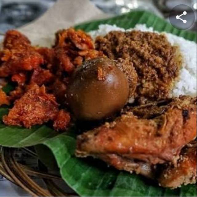 

Gudeg kaleng wijilan