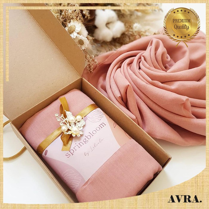 HAMPERS HIJAB KADO ULANG TAHUN KADO PERNIKAHAN SOUVENIR PERNIKAHAN