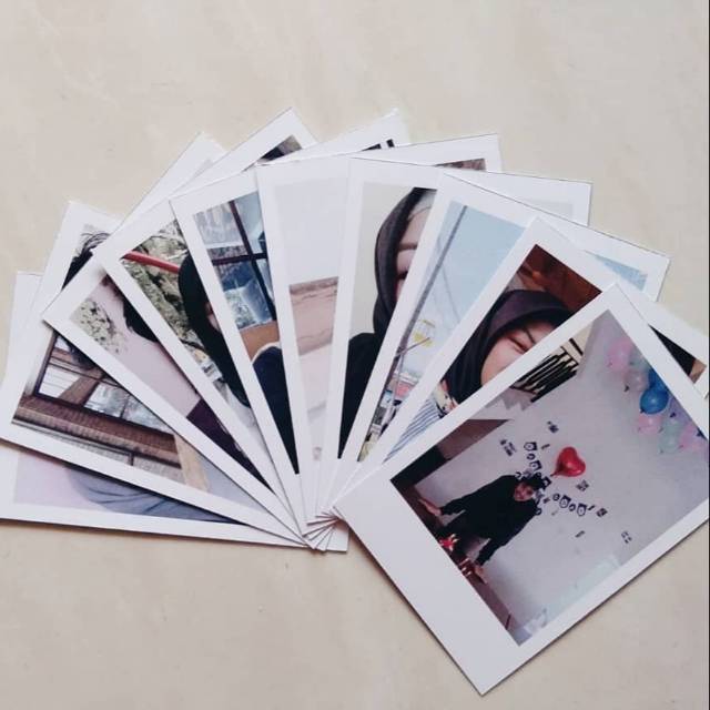 

CETAK FOTO POLAROID 2R 50FOTO MURAH