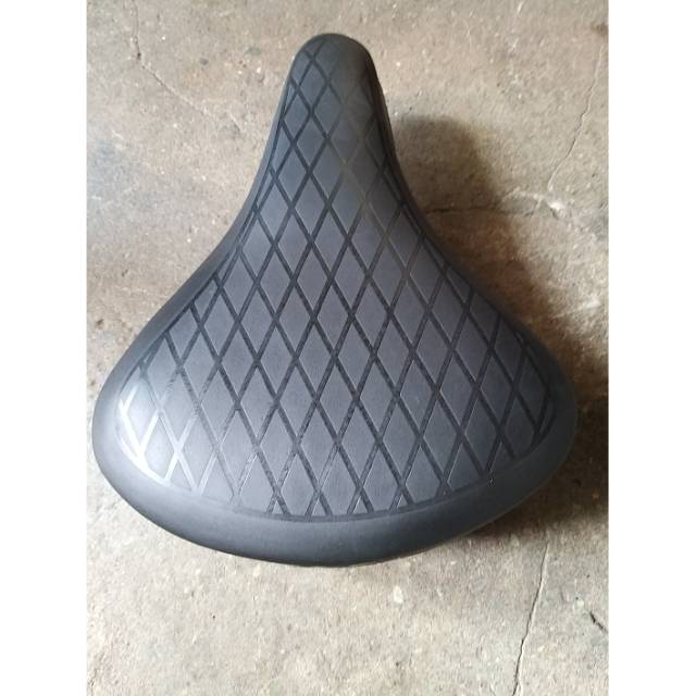 Sadel sepeda mini / Sadel DK besi / Jok sepeda DK mini