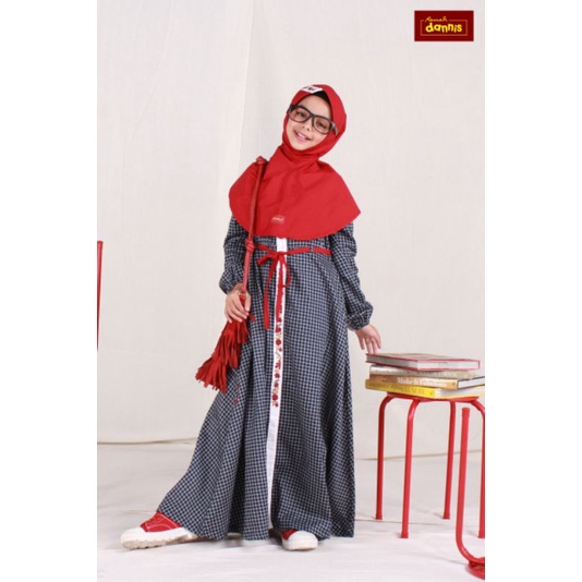 Sarimbit Dannis Terbaru D' Cambridge