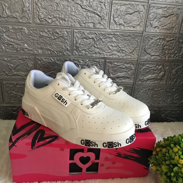 Gosh sneakers art 559