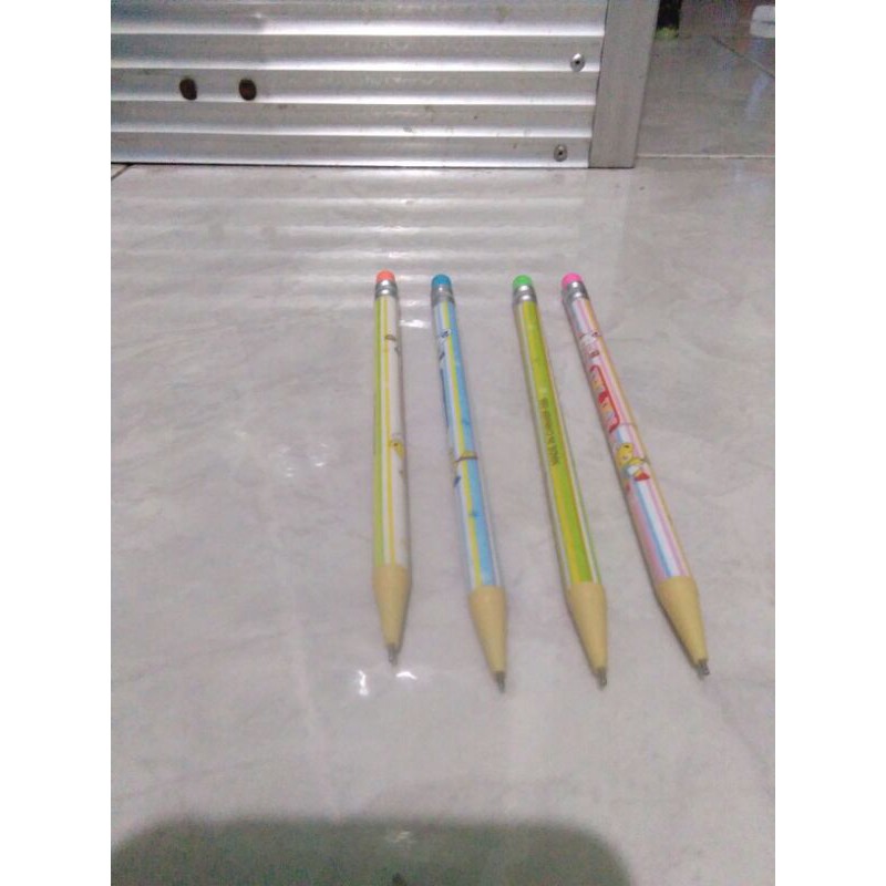 

Pensil Mekanik 0,5 mm beserta penghapus