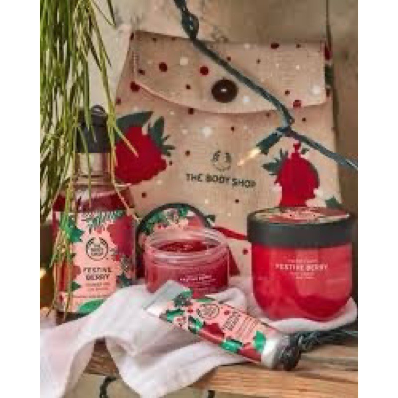 The Bodyshop Gift Festive Berry