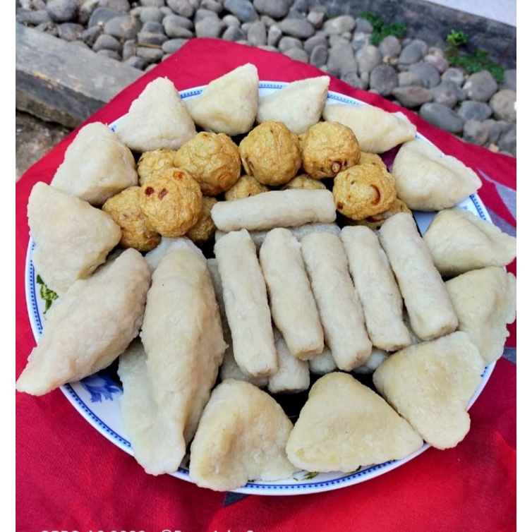 

Pempek Ikan Tenggiri Kakap Paket Campur