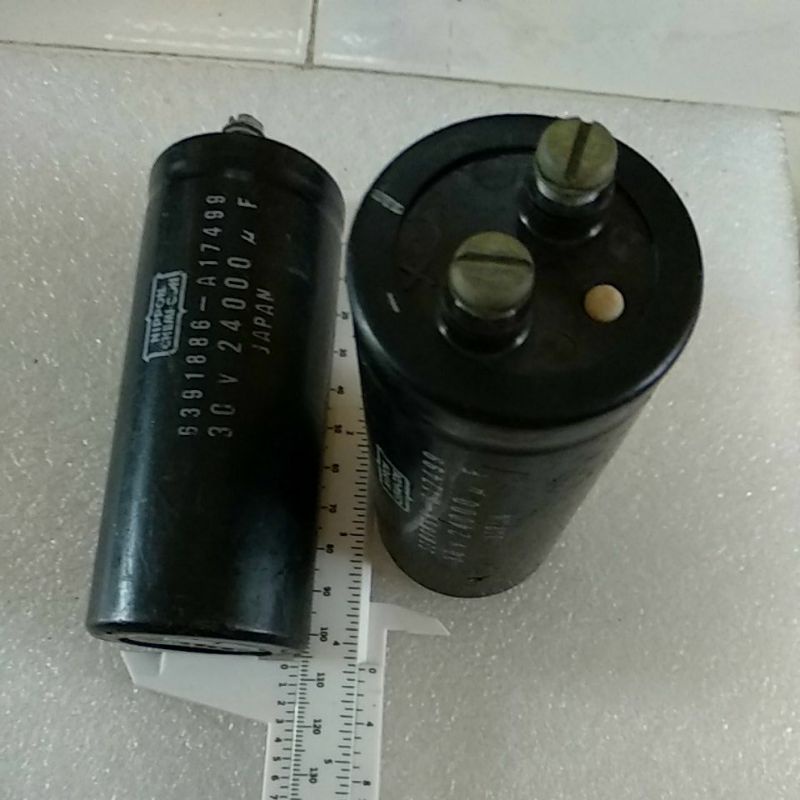 ELCO 24000 UF 30V JAPAN