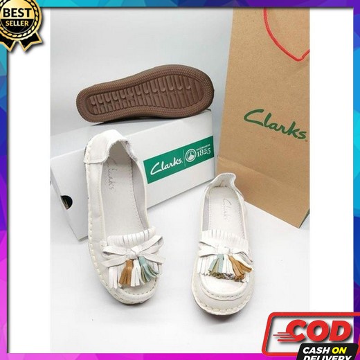 Flatshoes Wanita Korean Style Sepatu Kerja Flat Sepatu Kondangan Premium Sepatu Teplek  Kekinian Mur