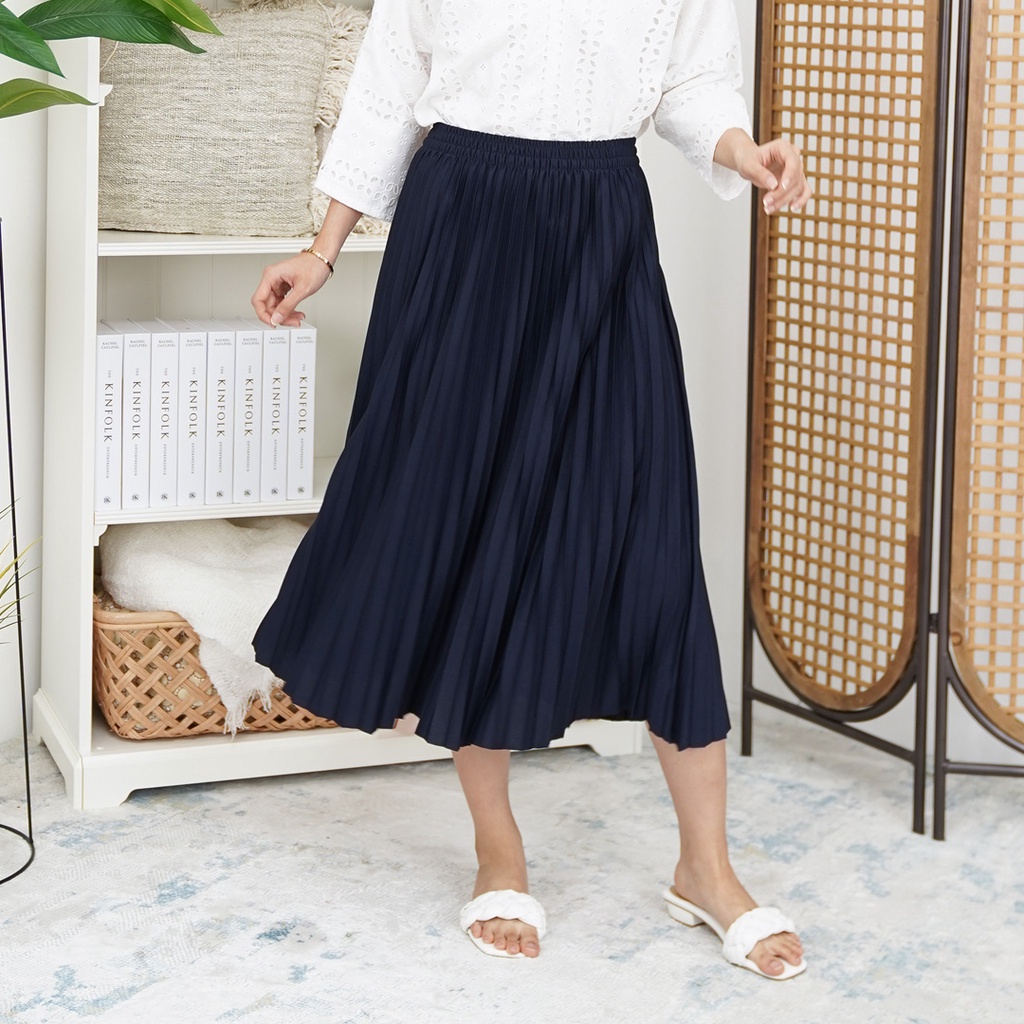 Beatrice Clothing Viena Midi Pleated Skirt - Rok Wanita-6