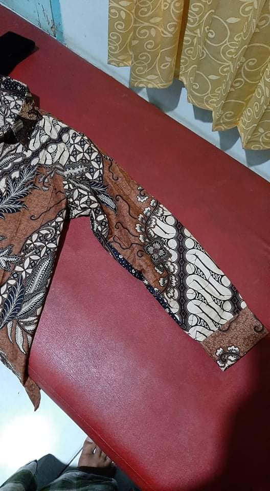 Baju Batik Pria Slimfit Big Size M L Xl Xxl Atasan Kemeja Batik Lengan Panjang Original