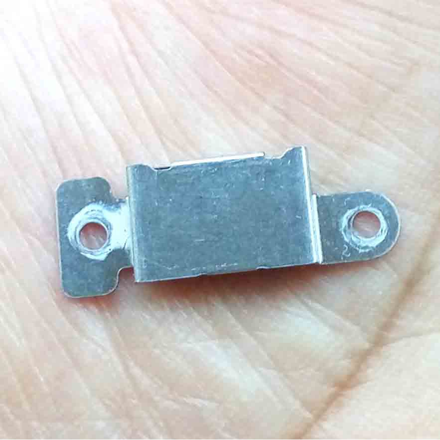 Penahan Konektor Baterai Haier Leisure L7 Original Plat Baterai Haier L7 Justice League HM-N700-FL O