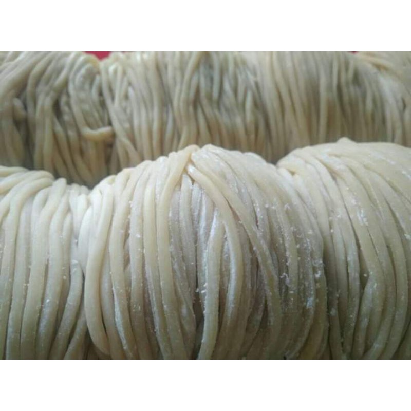 

Mie Lurus 1kg(mie basah)