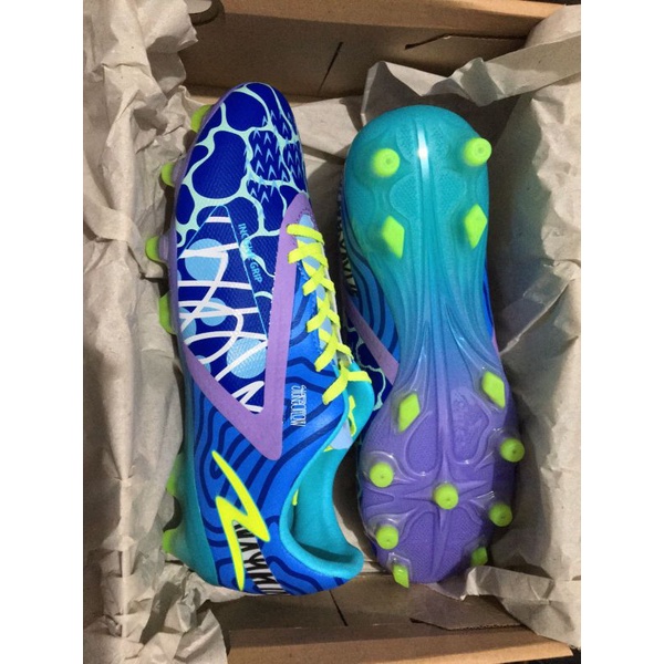 Specs reacto blitz  streoflow elite FG