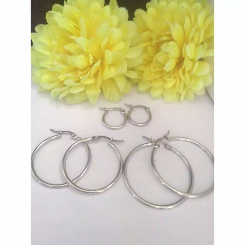 1 PASANGG Anting bulat Stainless steel titanium 316L