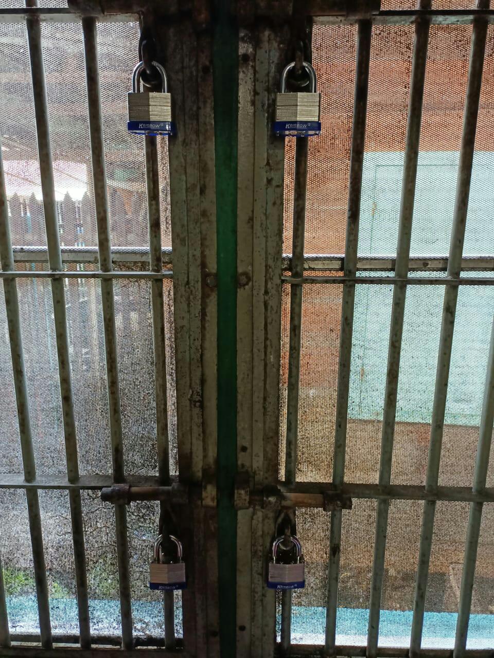 Krisbow Gembok Baja Dengan Kunci 50 Mm 4 Pcs