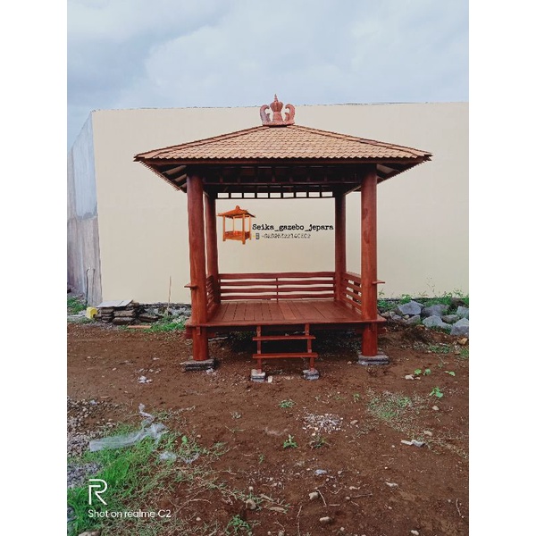 Gazebo kayu kelapa/glugu minimalis