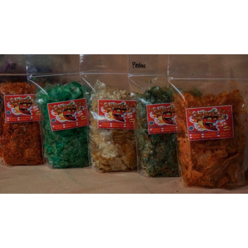 

Keripik kaca hot somplak extra daun jeruk ukuran 150ml isi 100gr