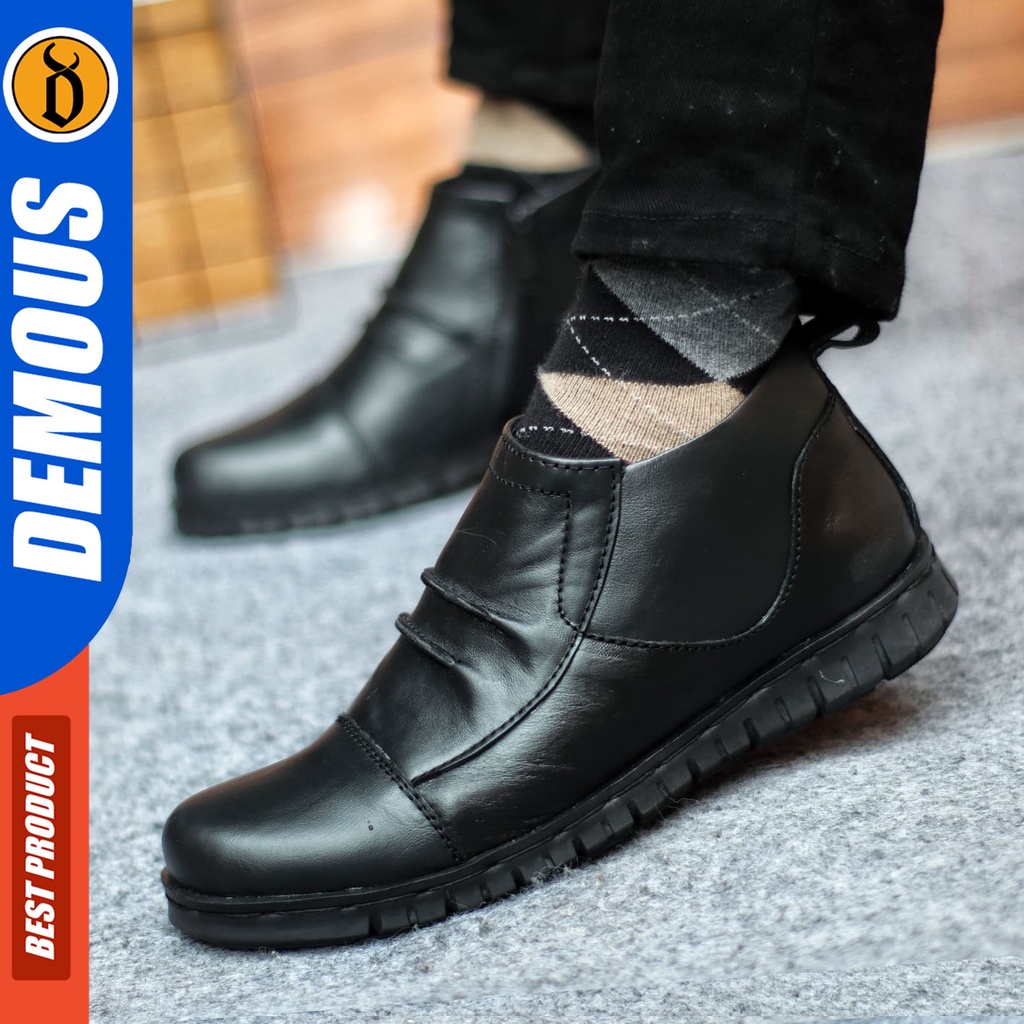 Sepatu Formal Pria Sepatu Casual Pria Kulit Asli Slop Sepatu Pantofel Kerja Kantor Kuliah Kondangan Sepatu Hitam Pria  DEMOUS CARISUP