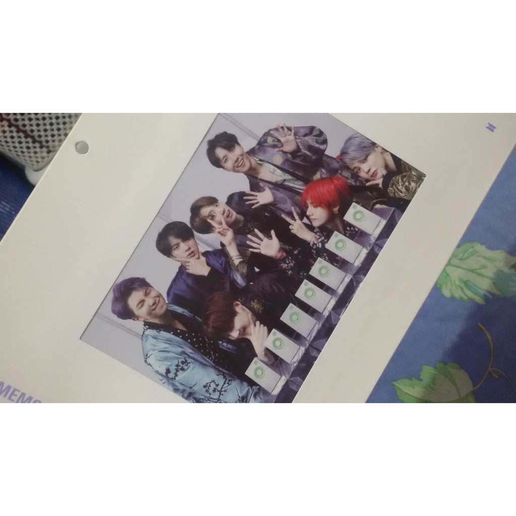 MEMORIES OF 2018 BTS ( POSTCARD ONLY )