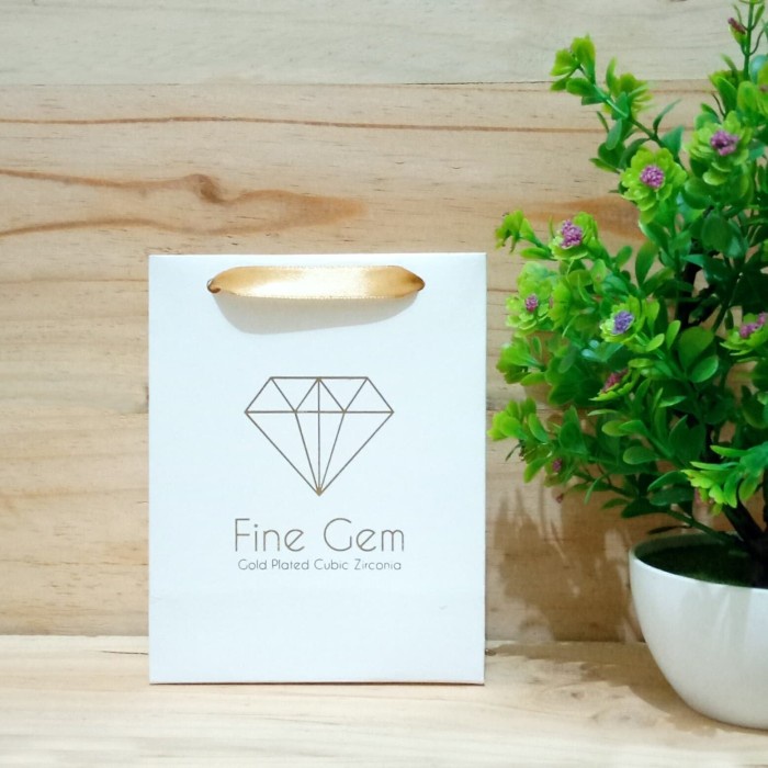 

PROMO Paper Bag Ivory Uk. 13cm x 7cm x 15cm Plus Sablon