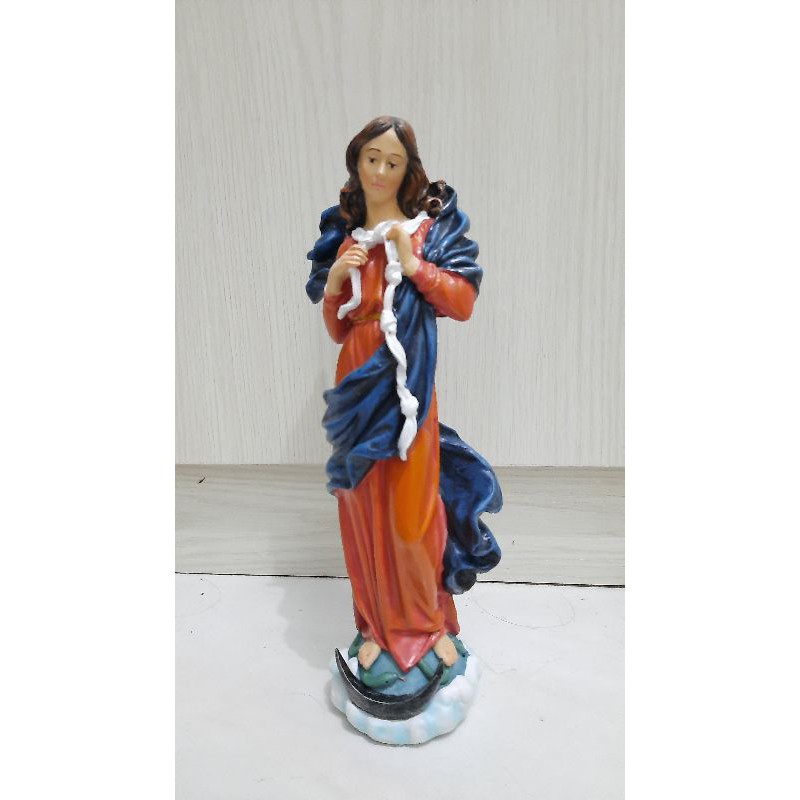 patung bunda maria pengurai simpul masalah