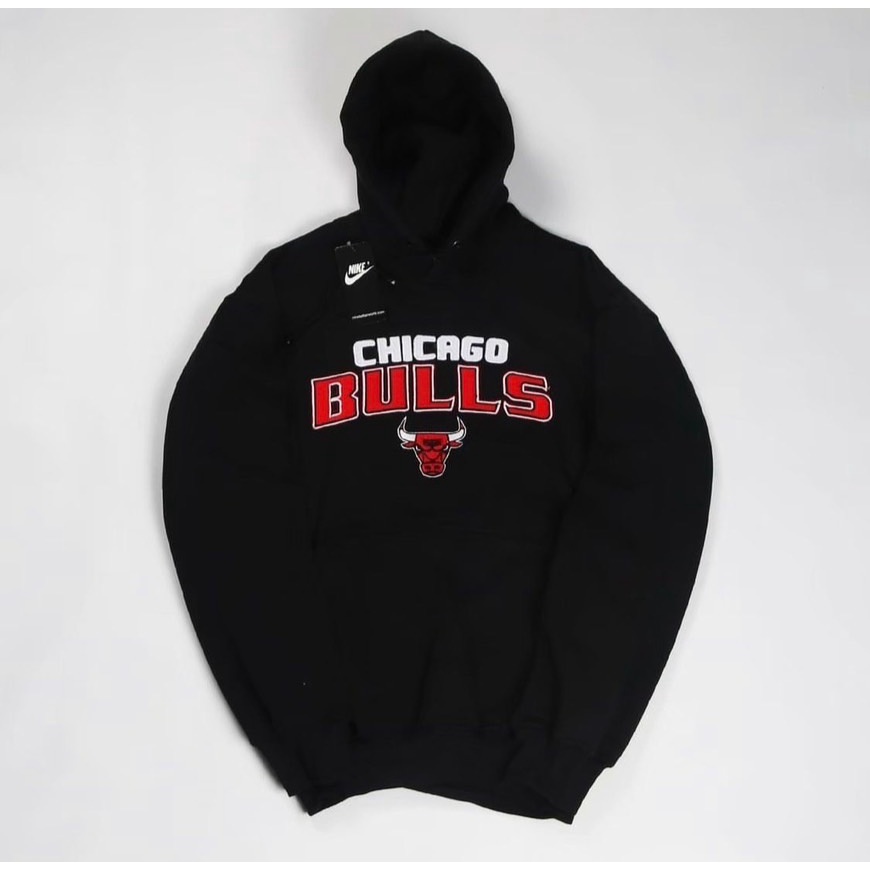 Hoodie CHICAGO BULLS X MITCHELL&amp;NESS warna hitam full tag bordir timbul sweater terlaris