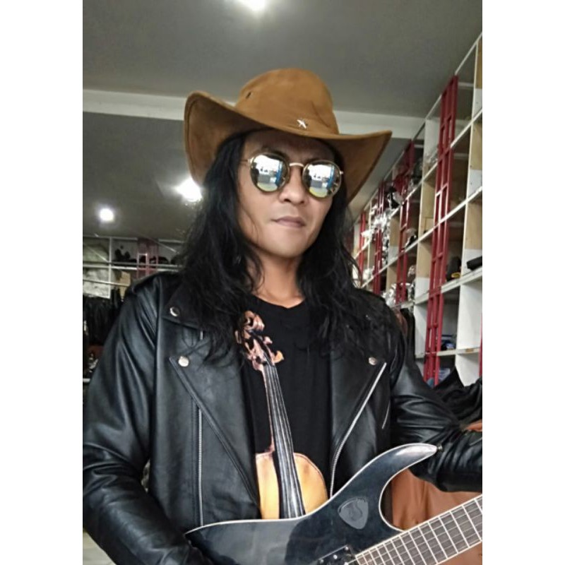 Jaket ramones bahan kulit asli