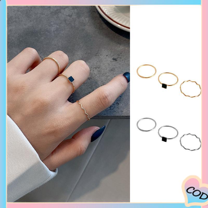 COD❤️ Cincin Zirkon Hitam Cincin Tiga Bagian Wanita High-end Sederhana Desain Niche Persegi Kecil-A.one