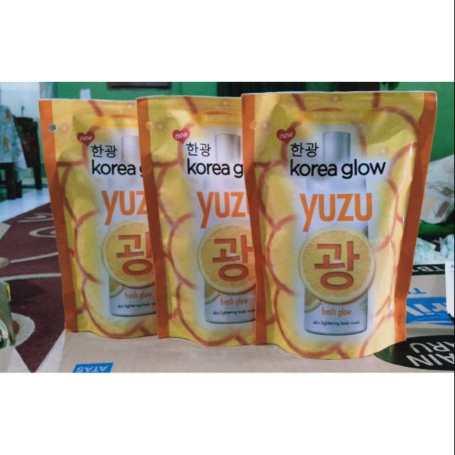 KOREA GLOW SABUN MANDI CAIR YUZU  200ml