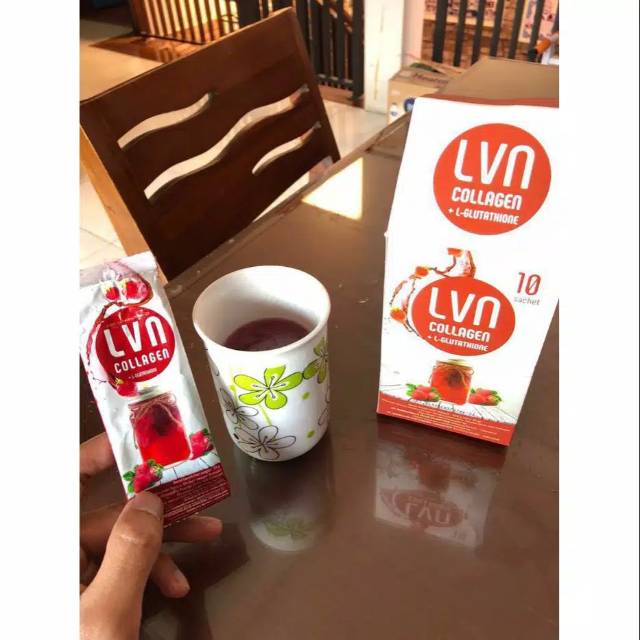 LVN COLLAGEN LVN STROBERI ORIGINAL 100% 1BOX ISI 10 SACHET