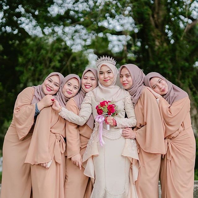 Ronna Dress Bridesmaid | Kaftan Bridesmaid | Bridesmaid Couple